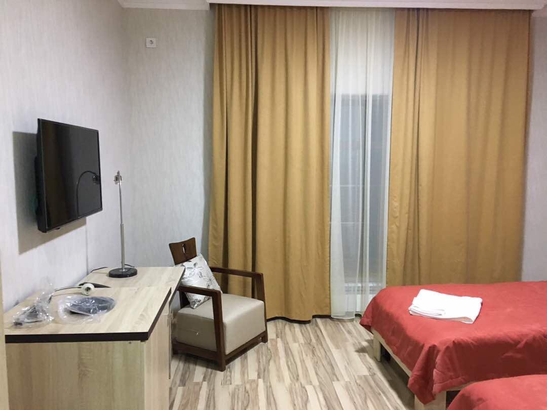 Azimut Hotel Balyktsjy Buitenkant foto